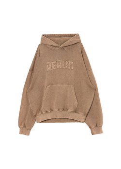 Cropp - Beżowa bluza hoodie z efektem sprania - beżowy ze sklepu Cropp w kategorii Bluzy męskie - zdjęcie 174943098