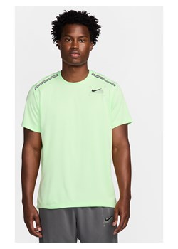 Męska koszulka z krótkim rękawem do biegania z grafiką Nike Miler - Zieleń ze sklepu Nike poland w kategorii T-shirty męskie - zdjęcie 174970757