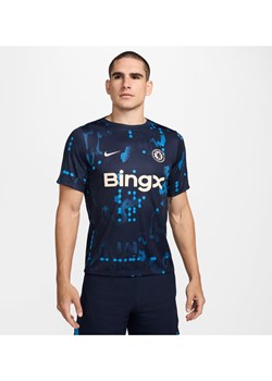 Męska przedmeczowa koszulka piłkarska z krótkim rękawem Nike Dri-FIT Chelsea F.C. Academy Pro - Niebieski ze sklepu Nike poland w kategorii T-shirty męskie - zdjęcie 174975816