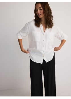 Reserved - Koszula z wiskozy - złamana biel ze sklepu Reserved w kategorii Koszule damskie - zdjęcie 174980887