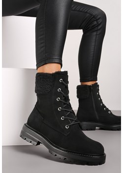 Czarne Botki Workery na Płaskiej Podeszwie Zdobione Futerkiem Typu Baranek Nevasilla ze sklepu born2be.pl w kategorii Workery damskie - zdjęcie 175012955