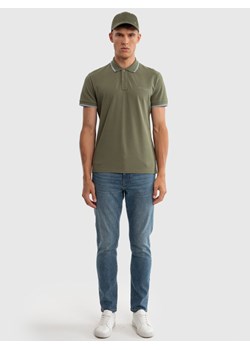 Koszulka męska polo khaki Wladym 303 ze sklepu Big Star w kategorii T-shirty męskie - zdjęcie 175054706