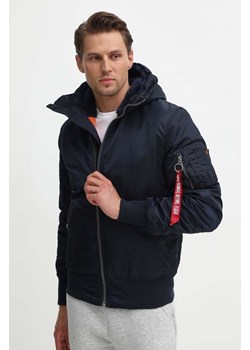 Alpha Industries kurtka MA-1 Hooded męska kolor niebieski zimowa 158104.07 ze sklepu ANSWEAR.com w kategorii Kurtki męskie - zdjęcie 175117045