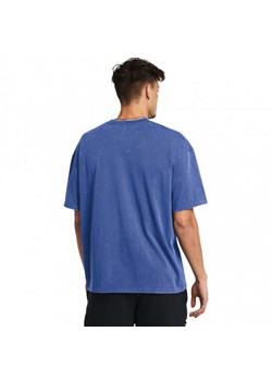 Męski t-shirt z nadrukiem Under Armour UA M Hw Os Logo Wash Ss - niebieski ze sklepu Sportstylestory.com w kategorii T-shirty męskie - zdjęcie 175123066
