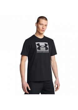 Męski t-shirt z nadrukiem Under Armour UA M Boxed Sports Updated Ss - czarny ze sklepu Sportstylestory.com w kategorii T-shirty męskie - zdjęcie 175123118