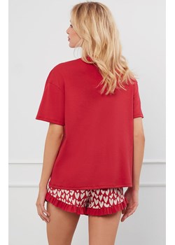 Piżama damska na krótki rękaw i krótkie spodni Evora, Kolor czerwono-ecru, Rozmiar S, Italian Fashion - id: 189946 - marki Italian Fashion - 175129019 Piżama damska na krótki rękaw i krótkie spodni Evora, Kolor czerwono-ecru, Rozmiar S, Italian Fashion ze sklepu Intymna w kategorii Piżamy damskie - zdjęcie 175129019
