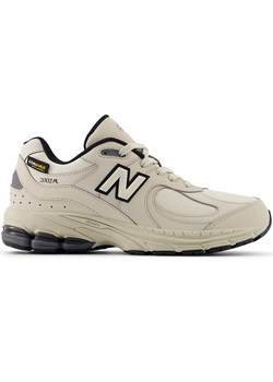 Buty dziecięce New Balance GC2002PM – beżowe ze sklepu New Balance Poland w kategorii Buty sportowe dziecięce - zdjęcie 175131976