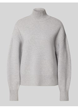 Sweter z dzianiny ze stójką — Capsule Wardrobe ze sklepu Peek&Cloppenburg  w kategorii Swetry damskie - zdjęcie 175154977