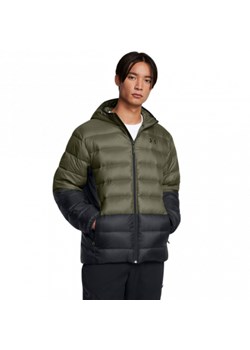 Męska kurtka z puchem naturalnym Under Armour Legend Down Hooded Jacket - oliwkowa/khaki ze sklepu Sportstylestory.com w kategorii Kurtki męskie - zdjęcie 175165398
