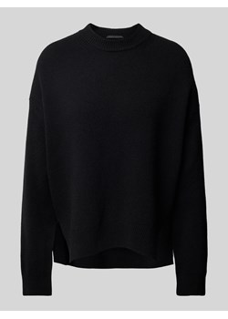 Sweter z dzianiny z okrągłym dekoltem model ‘LIZIELA’ ze sklepu Peek&Cloppenburg  w kategorii Swetry damskie - zdjęcie 175167918