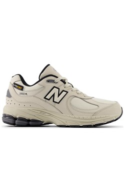 Buty New Balance GC2002PM - beżowe ze sklepu streetstyle24.pl w kategorii Buty sportowe damskie - zdjęcie 175168136