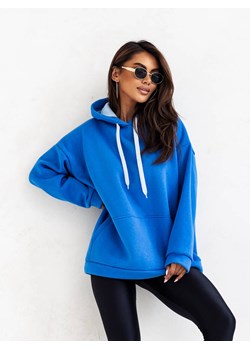 CIEPŁA BLUZA OVERSIZE Z KAPTUREM I ŚCIĄGACZEM-NIEBIESKA ze sklepu olika.com.pl w kategorii Bluzy damskie - zdjęcie 175177295