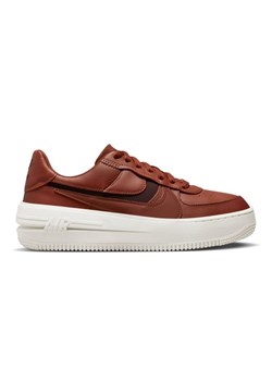 Buty Nike Air Force 1 PLT.AF.ORM DJ9946-603 brązowe ze sklepu ButyModne.pl w kategorii Buty sportowe damskie - zdjęcie 175189546