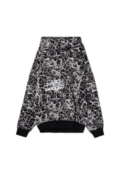 Cropp - Czarna bluza hoodie z nadrukiem all over - czarny ze sklepu Cropp w kategorii Bluzy męskie - zdjęcie 175191358