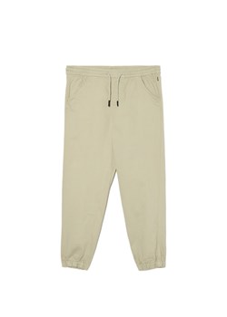 Cropp - Jasnozielone dresowe joggery loose - zielony ze sklepu Cropp w kategorii Spodnie męskie - zdjęcie 175191379