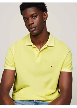 Tommy Hilfiger Koszulka polo w kolorze żółtym ze sklepu Limango Polska w kategorii T-shirty męskie - zdjęcie 175215787