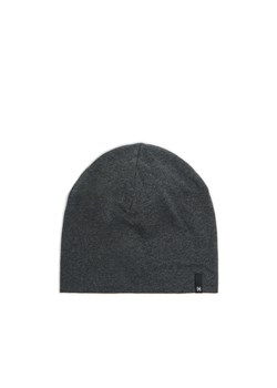 Cropp - Szara czapka beanie basic - szary ze sklepu Cropp w kategorii Czapki zimowe męskie - zdjęcie 175338336