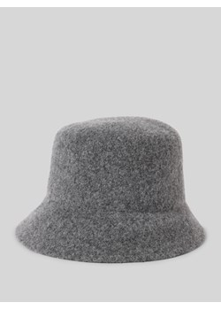 Czapka typu bucket hat z fakturowanym wzorem ze sklepu Peek&Cloppenburg  w kategorii Kapelusze damskie - zdjęcie 175340018