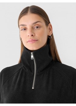 Damska bluza dresowa z weluru 4F 4FRAW24TSWSF2054 - czarna ze sklepu Sportstylestory.com w kategorii Bluzy damskie - zdjęcie 175389485