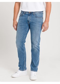 Cross Jeans Dżinsy - Relaxed fit - w kolorze błękitnym ze sklepu Limango Polska w kategorii Jeansy męskie - zdjęcie 175392699