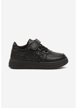 Czarne Płaskie Buty Sportowe Sneakersy ze Sznurowaniem i Gwiazdką Sialina ze sklepu born2be.pl w kategorii Buty sportowe dziecięce - zdjęcie 175407585