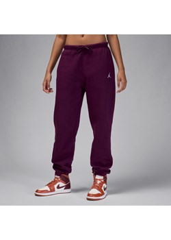 Spodnie damskie Jordan Brooklyn Fleece - Czerwony ze sklepu Nike poland w kategorii Spodnie damskie - zdjęcie 175431706