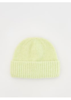 Reserved - Czapka beanie - limonkowy ze sklepu Reserved w kategorii Czapki zimowe damskie - zdjęcie 175434506