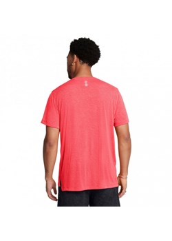 Męska koszulka do biegania Under Armour UA Launch Camo Shortsleeve - czerwona ze sklepu Sportstylestory.com w kategorii T-shirty męskie - zdjęcie 175480376
