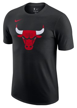 T-shirt męski Nike NBA Chicago Bulls Essential - Czerń ze sklepu Nike poland w kategorii T-shirty męskie - zdjęcie 175481646