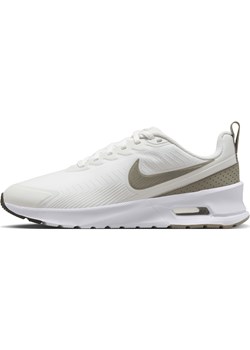 Buty damskie Nike Air Max Nuaxis - Biel ze sklepu Nike poland w kategorii Buty sportowe damskie - zdjęcie 175481685