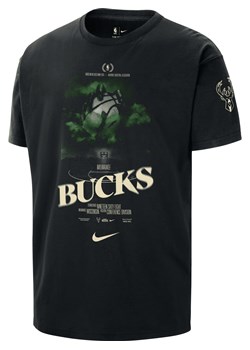 T-shirt męski Nike NBA Milwaukee Bucks Courtside - Czerń ze sklepu Nike poland w kategorii T-shirty męskie - zdjęcie 175481695