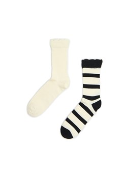 Cropp - 2 pack skarpet z koronką - kremowy ze sklepu Cropp w kategorii Skarpetki damskie - zdjęcie 175496905