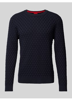 Sweter z dzianiny z fakturowanym wzorem model ‘Stubon’ ze sklepu Peek&Cloppenburg  w kategorii Swetry męskie - zdjęcie 175507698