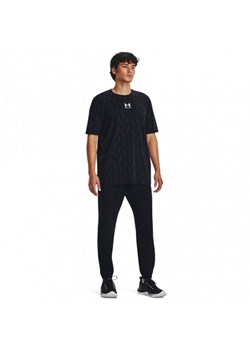 Męskie spodnie treningowe Under Armour UA Stretch Woven Joggers - czarne ze sklepu Sportstylestory.com w kategorii Spodnie męskie - zdjęcie 175527187