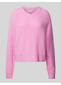 Sweter z dzianiny z prążkowanymi wykończeniami ze sklepu Peek&Cloppenburg  w kategorii Swetry damskie - zdjęcie 175544717