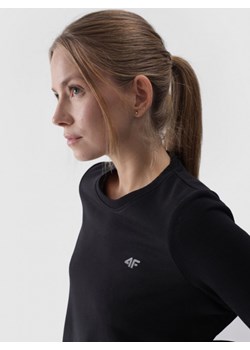 Damska bluza dresowa nierozpinana bez kaptura 4F 4FWMM00TSWSF1469 - czarna ze sklepu Sportstylestory.com w kategorii Bluzy damskie - zdjęcie 175556928