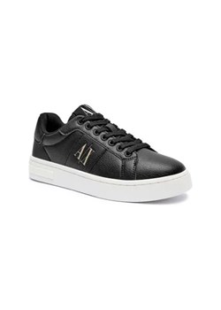 Armani Exchange Sneakersy ze sklepu Gomez Fashion Store w kategorii Buty sportowe damskie - zdjęcie 175597726