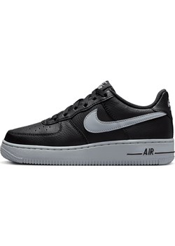 Buty dla dużych dzieci Nike Air Force 1 - Czerń ze sklepu Nike poland w kategorii Buty sportowe dziecięce - zdjęcie 175609465