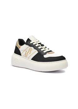 Armani Exchange Sneakersy ze sklepu Gomez Fashion Store w kategorii Buty sportowe damskie - zdjęcie 175628316