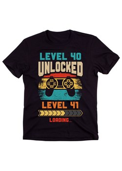 męska koszulka na czterdziestkę - 40 URODZINY 40 level unlock ze sklepu Time For Fashion w kategorii T-shirty męskie - zdjęcie 175637508