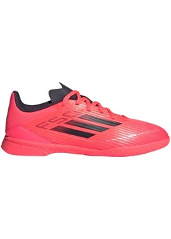 Buty piłkarskie adidas F50 League In IF1369 czerwone ze sklepu ButyModne.pl w kategorii Buty sportowe dziecięce - zdjęcie 175653108