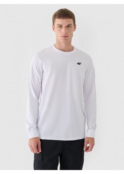 Męski longsleeve basic 4F 4FWMM00TLONM432 - biały ze sklepu Sportstylestory.com w kategorii T-shirty męskie - zdjęcie 175671086