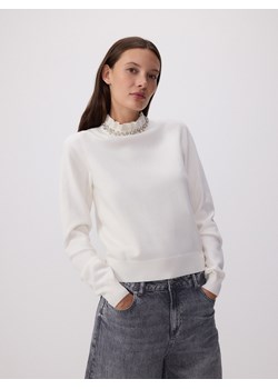 Reserved - Sweter z ozdobną aplikacją - kremowy ze sklepu Reserved w kategorii Swetry damskie - zdjęcie 175674729