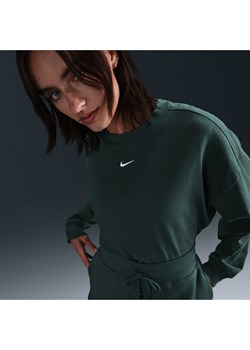 Damski T-shirt z długim rękawem o kroju oversize Nike Sportswear Essential - Zieleń ze sklepu Nike poland w kategorii Bluzki damskie - zdjęcie 175703895