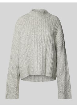 Sweter z dzianiny ze ściegiem warkoczowym model ‘MYLLE’ ze sklepu Peek&Cloppenburg  w kategorii Swetry damskie - zdjęcie 175726789