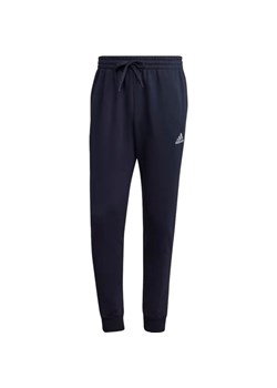 Spodnie dresowe męskie Essentials Fleece Regular Tapered Adidas ze sklepu SPORT-SHOP.pl w kategorii Spodnie męskie - zdjęcie 175736867