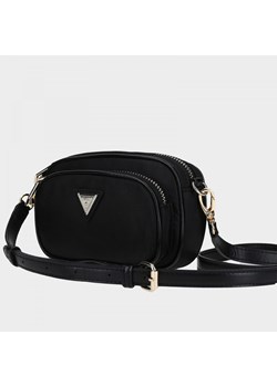 Damska torebka na ramię Guess Pouch Bag - czarna ze sklepu Sportstylestory.com w kategorii Listonoszki - zdjęcie 175740518