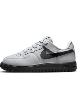 Buty dla małych dzieci Nike Force 1 Low EasyOn - Szary ze sklepu Nike poland w kategorii Buty sportowe dziecięce - zdjęcie 175850697