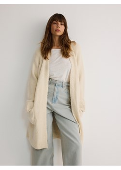 Reserved - Długi kardigan z domieszką alpaki - kremowy ze sklepu Reserved w kategorii Swetry damskie - zdjęcie 175928145