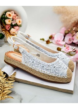 Royalfashion Damskie espadryle z ozdobnym haftem Lici ze sklepu royalfashion.pl w kategorii Espadryle damskie - zdjęcie 175980656